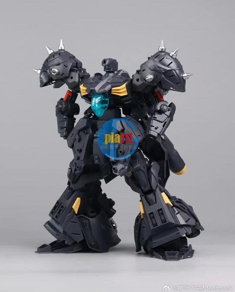 Brand New Mecha Ark MG 1/100 Tyrannical Titan (Messer Commander) Plastic Robot