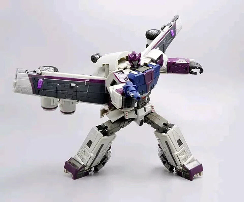 Brand New Unique Toys UT Y-01 Fuel Supply Provider Three Modes Figure