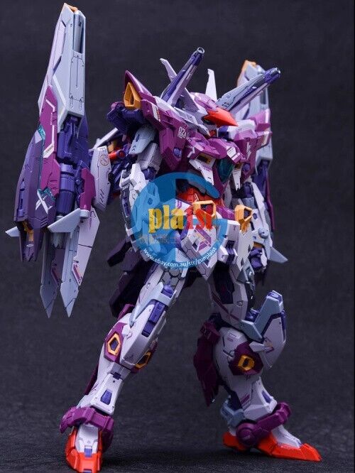 Brand New SNAA Infinite Dimensions Thunderbolt Cosmic Combat Robot (MG size )