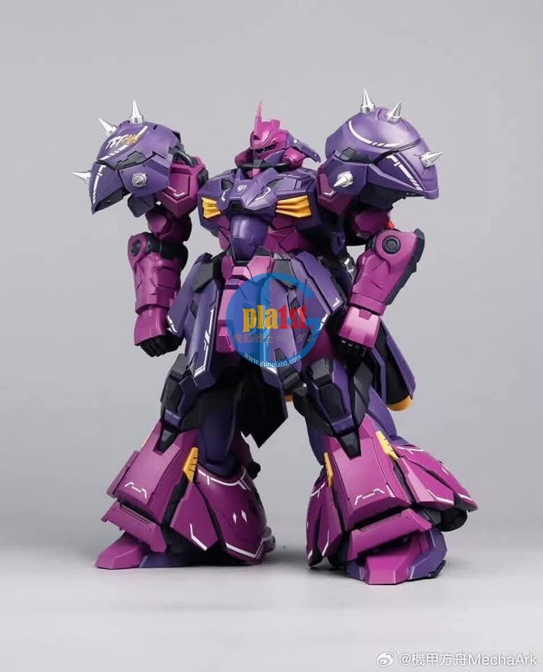 Brand New Mecha Ark MG 1/100 Tyrannical Titan (Messer Commander) Plastic Robot