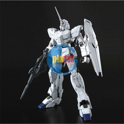 Brand New Unopen BANDAI MG 1/100 RX-0 UNICORN GUNDAM Full Psycho-Frame