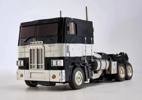 Brand New Magnificent Mecha MM01B Black Optims Transformable Figure