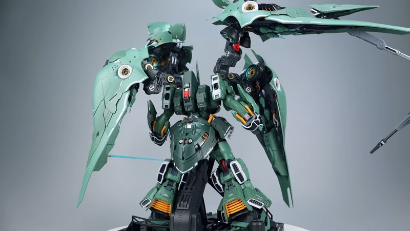 Brand New Axis Model MG 1/100 Osiris Aerial Dominator Kshatriya (with LED)