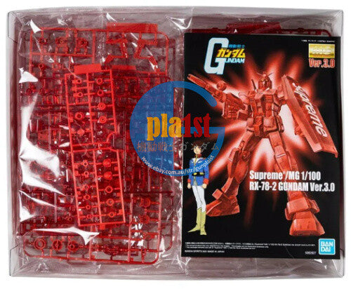 Brand New BANDAI x Supreme MG 1/100 RX-78-2 GUNDAM Ver. 3.0 Plastic Model Kit