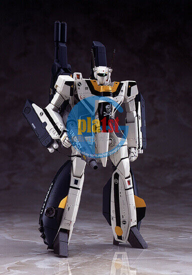 Brand New Hasegawa 1/72 Macross VF-1S Strike Battroid Valkyrie
