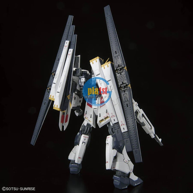 Brand New BANDAI RG 1/144 GUNDAM RX-93 V Nu GUNDAM (DOUBLE FIN FUNNEL